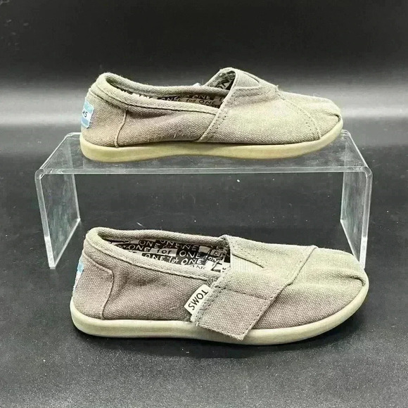 TOMS Toddler Size 10 Hook And Loop Closure Shoe Light Brown Color - Picture 1 of 6